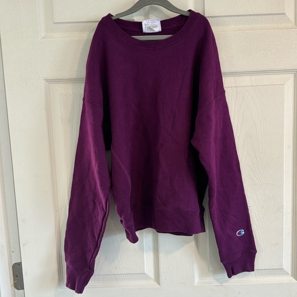 Champion women’s small crewneck purple VINTAGE - Picture 2 of 11